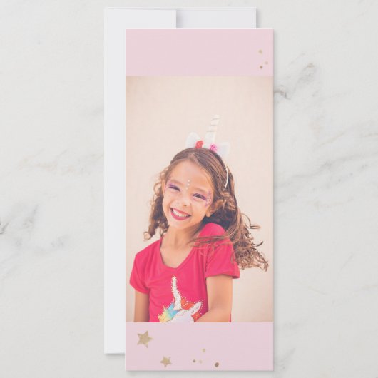 Een Magische Unicorn en een Regenboogdag Partij Ui Kaart (Achterkant)