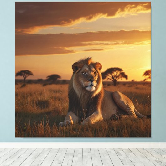 Een majestueuze leeuw loungen op een grazige savan canvas afdruk (Insitu (Houten vloer))