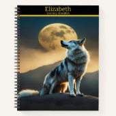 Een majestueuze wolf sereneert de volle maan 's na notitieboek (Voorkant)