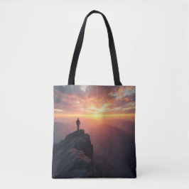 Een majestueuze zonsopgang gezien vanaf de bergtop tote bag
