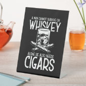 Een Man die van whisky en sigaar houdt Reclamebord Met Voetstuk (Insitu)