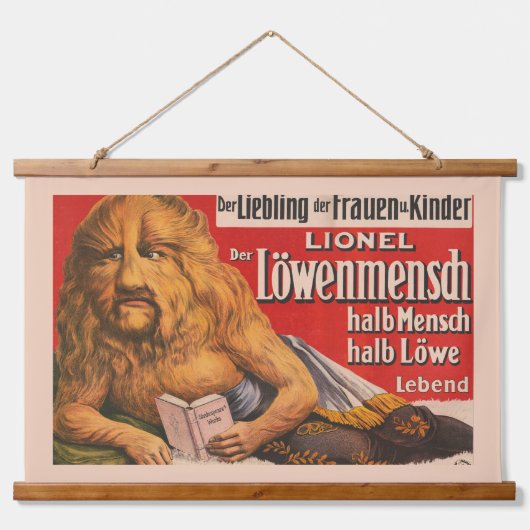 Een Man met Leeuwenkop voorlezen Shakespeare, 1913 Hangend Wandkleed (Voorkant)