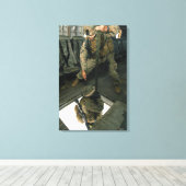 Een marinier stuurt een marinier naar beneden. canvas afdruk (Insitu (Houten vloer))