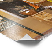 Een marktstraat in de oude stad met een winkel foto afdruk (Hoek)