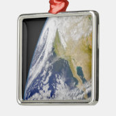 Een massaal systeem met lage druk metalen ornament (Links)