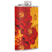 Een Medley van de Rode Gele en Oranje Marigolds Heupfles (Rechts)