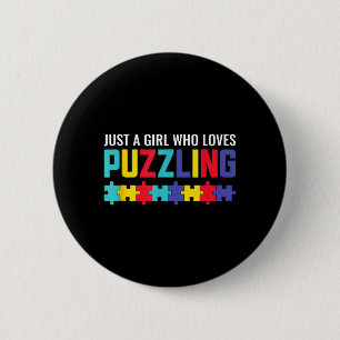 Een meisje dat puzzel puzzel horror leuk vindt ronde button 5,7 cm