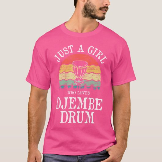 Een meisje dat van Djembe Drum houdt T-shirt (Voorkant)