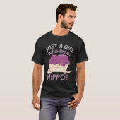 Een meisje dat van Hippos houdt T-shirt (Voorkant volledig)