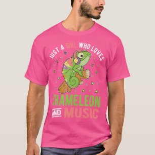 Een meisje dat van kameleon en muziek houdt t-shirt