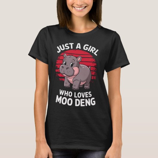 Een meisje dat van Moo Deng houdt T-shirt (Voorkant)