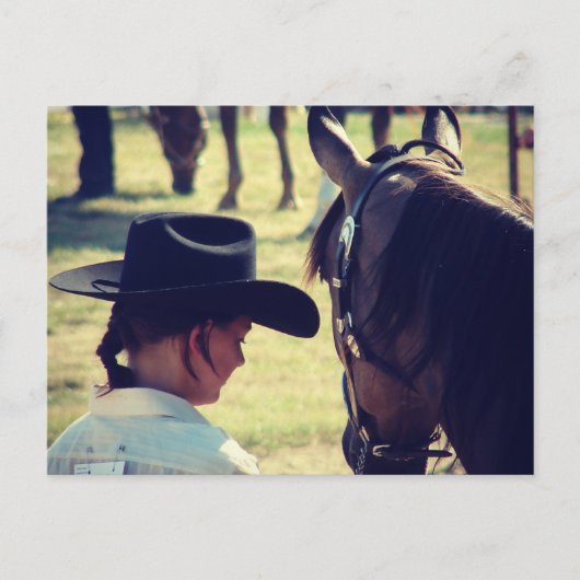 Een meisje en haar paard briefkaart (Voorkant)