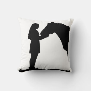 Een meisje en haar paardenliefde Silhouette Art Kussen