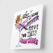 Een meisje kan nooit te veel MARTINIS hebben Vierkante Klok (Hoek)