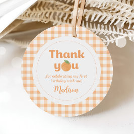 Eén meisje met een fijne peach, 1e verjaardag bedankjes labels