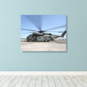 Een MH-53E Zee Dragon helikopter Canvas Afdruk (Insitu (Houten vloer))