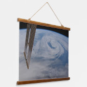 Een mid-atlantisch lagedruksysteem. hangend wandkleed (Gebogen)