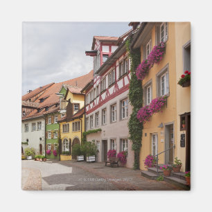 Een middeleeuwse stad die ongewoon goed bewaard wo magneet