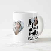 Een miljoen typografie met een aangepaste hartfoto grote koffiekop (Voorkant rechts)