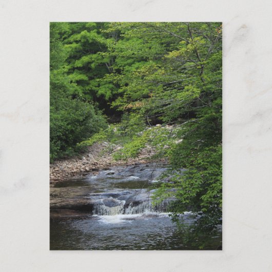 Een miniatuurwaterval briefkaart (Voorkant)