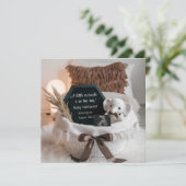 Een minimale genderneutrale zwangerschapsaankondig kaart (Staand voorkant)