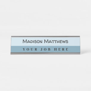 Een moderne blauw handgeschreven schrijfscript typ bureau naambordje