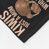 Een moeder die van kiwi's houdt... fleece deken (Hoek)