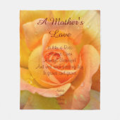 Een moederliefde is als een Roos Geel Sinaasappel Fleece Deken (Voorkant)