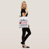 Een moederliefde is voor altijd citaat | Canvas ta Tote Bag (Op model)