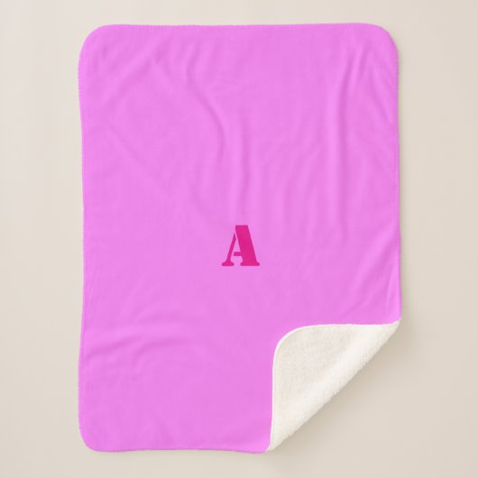 Een Monogram Lichte Magenta Fleece Deken (Voorkant)