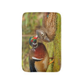 Een mooi aanraakmoment tussen houten eenden badmat (Voorkant Verticaal)