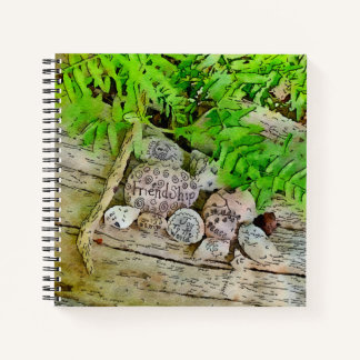 Een mooi tijdschrift met natuur en rommel notitieboek