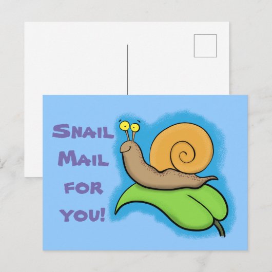 Een mooie cartoon slak op een blad briefkaart (Voorkant / Achterkant)