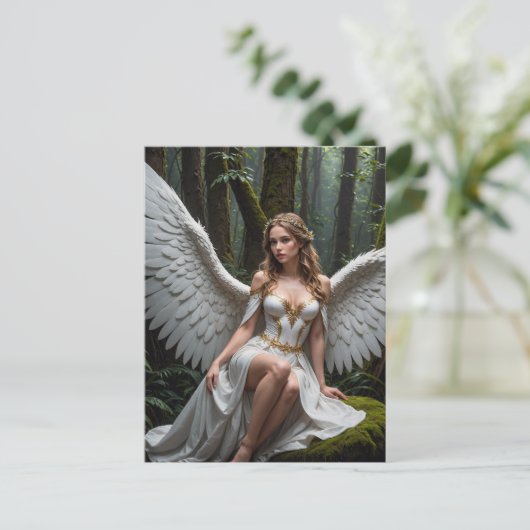 Een mooie engel in het bos briefkaart (Staand voorkant)