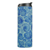 Een mooie Philip Jacobs Fabric Ammonite Tumbler Thermosbeker (Gedraaid links)