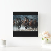 Een mooie wandklok (Huis)