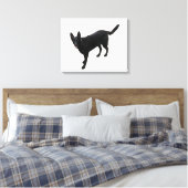 Een mooie zwarte Duitse herder Canvas Afdruk (Insitu (Slaapkamer))