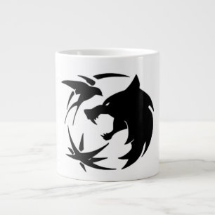 Een muntstuk naar een witcher gooien grote koffiekop