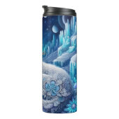 Een mystieke wolf in een winterwonderland thermosbeker (Geroteerd rechts)