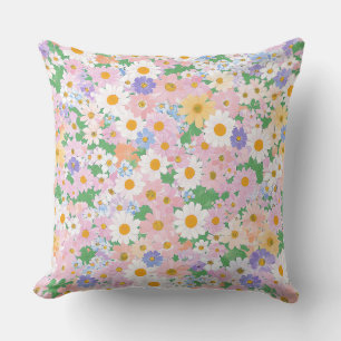 Een naadloos patroon van kleine pastelbloemen kussen