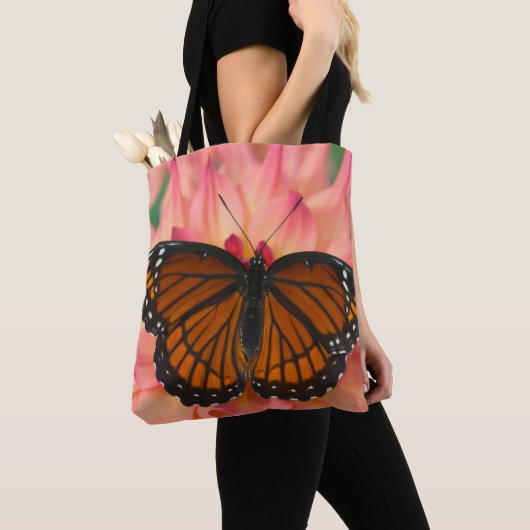 Een Nabootsing Van De Monarchvlinder Tote Bag (Dichtbij)