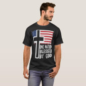 eén natie onder de vlag van god jesus Christelijke T-shirt (Voorkant volledig)