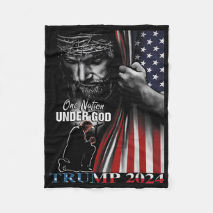 Eén natie onder God Trump 2024 God Amerikaanse vla Fleece Deken
