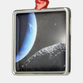 Een Neptunus kleine maan hippokamp. Metalen Ornament (Links)