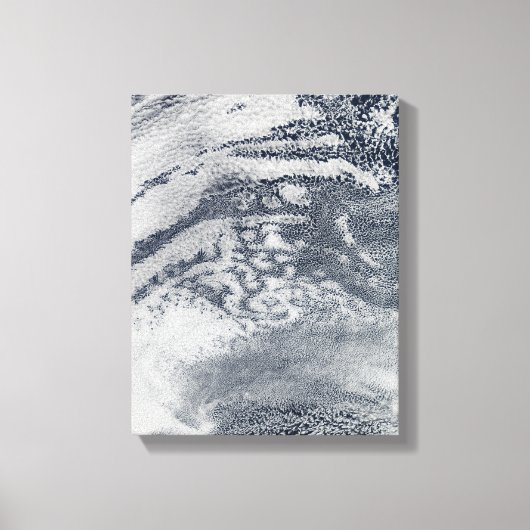 Een netwerk van wolken over de Stille Oceaan Canvas Afdruk (Voorkant)