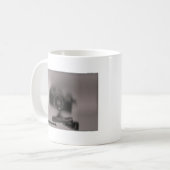 Een niet zo verborgen camera koffiemok (Voorkant links)