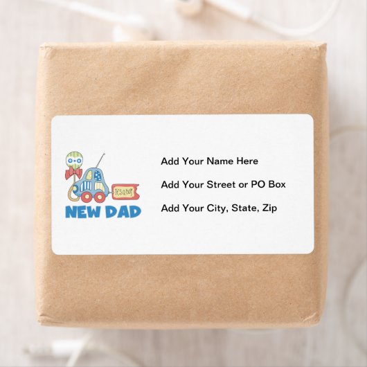 Een nieuwe papa voor auto... Het is een padvinder. Etiket (Insitu)