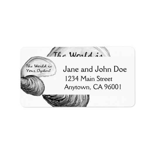 Een oesterschelp met het gezegde "de wereld is jou etiket (Voorkant)