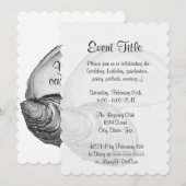 Een oesterschelp met het gezegde "de wereld is jou kaart (Voorkant / Achterkant)