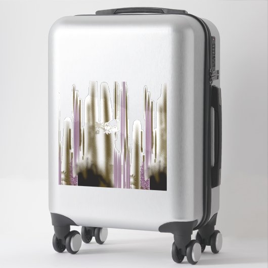 Een ongerept meer genesteld tussen besneeuwde berg sticker (Koffer)